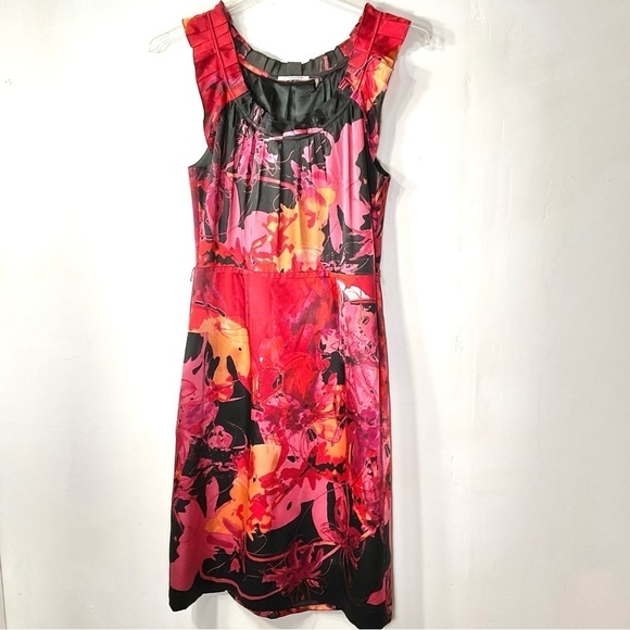 Tahari Dress Red Black Pink Satin Floral Ruffle Satin Size M - Picture 2 of 11